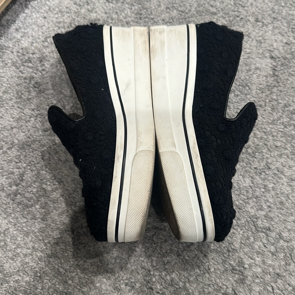 Stella McCartney Binx Lace Platform Sneaker - Picture 9 of 9